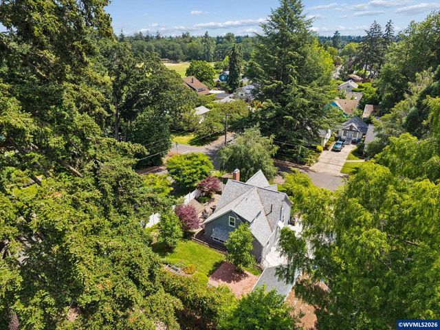 1605 Summer St SE, Salem, OR 97302