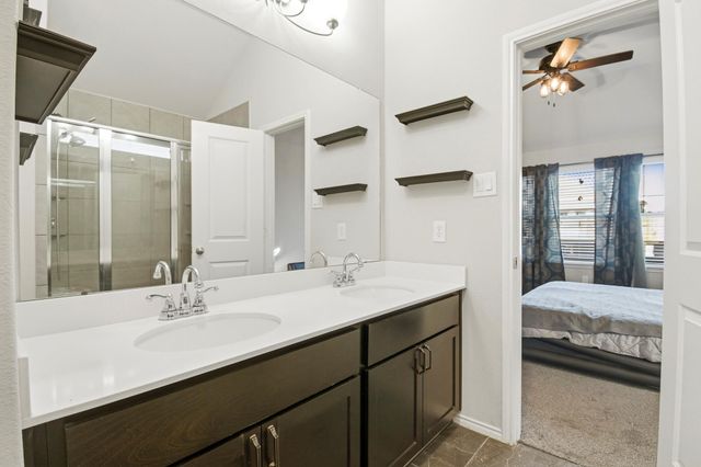 2930 Yaupon Grove Lane, Conroe, TX 77385