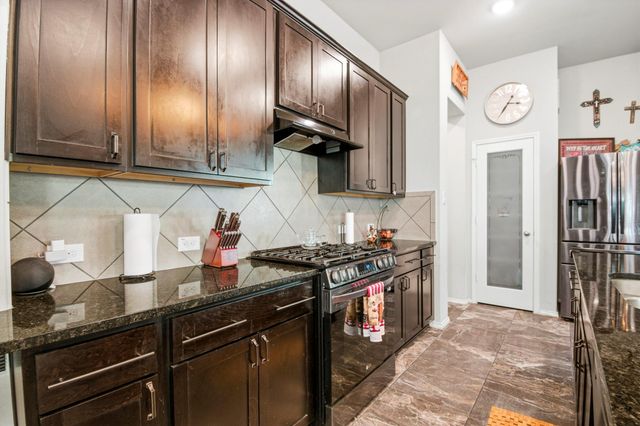 2930 Yaupon Grove Lane, Conroe, TX 77385