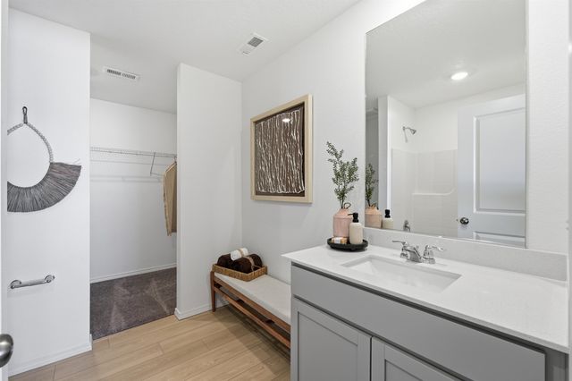 934 Steptoe View Ln, Cheney, WA 99004