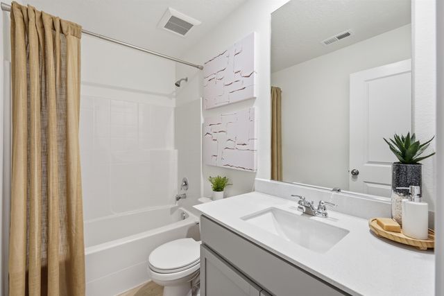 934 Steptoe View Ln, Cheney, WA 99004