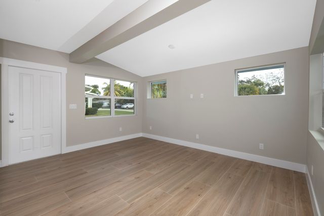 1036 NE Wright Avenue, Jensen Beach, FL 34957