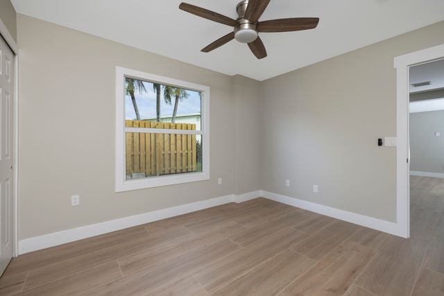 1036 NE Wright Avenue, Jensen Beach, FL 34957