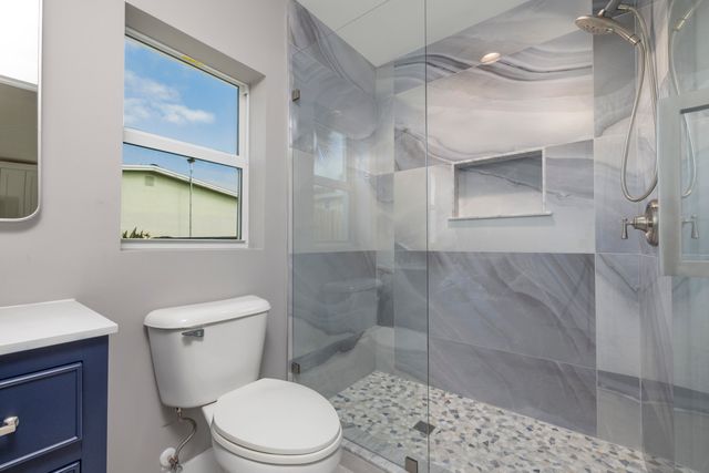 1036 NE Wright Avenue, Jensen Beach, FL 34957