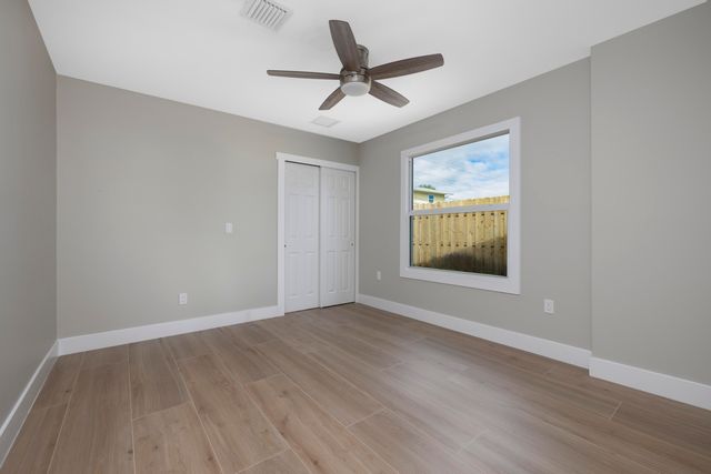 1036 NE Wright Avenue, Jensen Beach, FL 34957