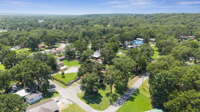 210 Beech Street, Bernice, OK 74331