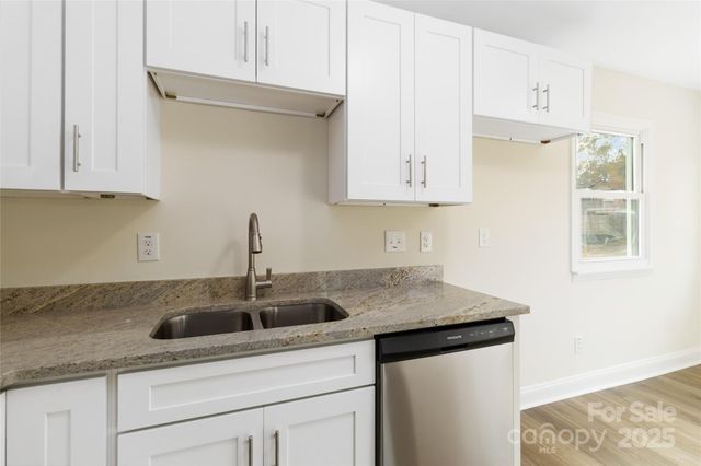 6615 Santa Cruz Trail, Charlotte, NC 28227