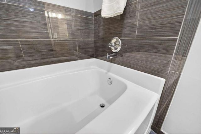 375 Highland Avenue NE 803, Atlanta, GA 30312