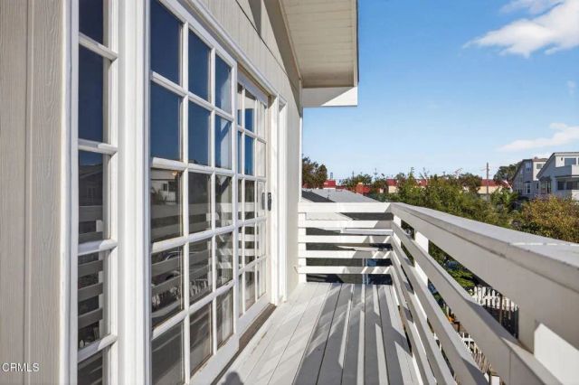 137 Santa Monica Avenue, Oxnard, CA 93035