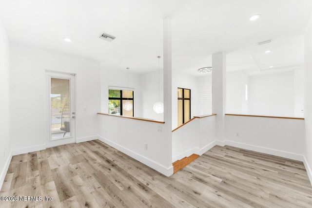2355 N RIVERSIDE Drive, Melbourne, FL 32903