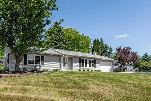 W846 North Court, Green Lake, WI 54941