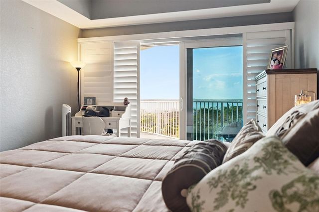 2 OCEANS WEST BOULEVARD 704, Daytona Beach, FL 32118