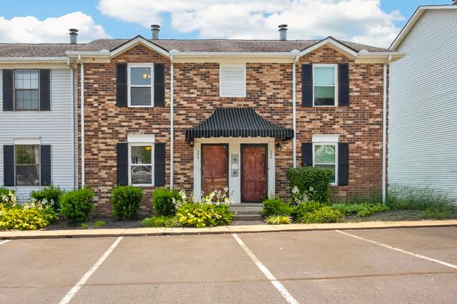 226 Edgewood Dr, Hendersonville, TN 37075