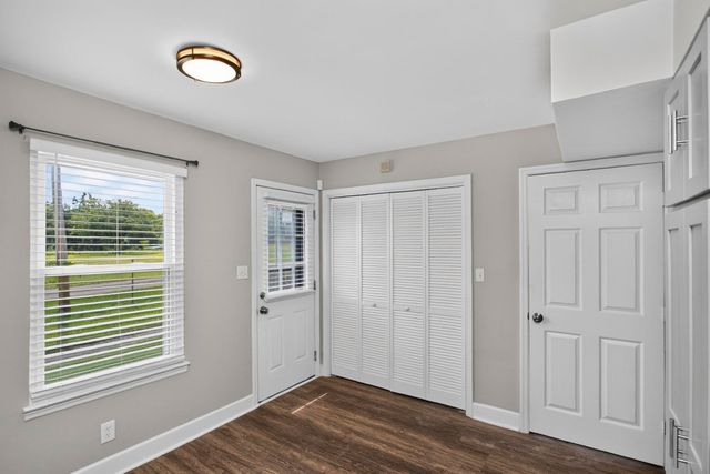 226 Edgewood Dr, Hendersonville, TN 37075