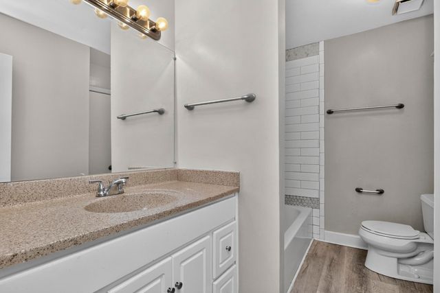 226 Edgewood Dr, Hendersonville, TN 37075