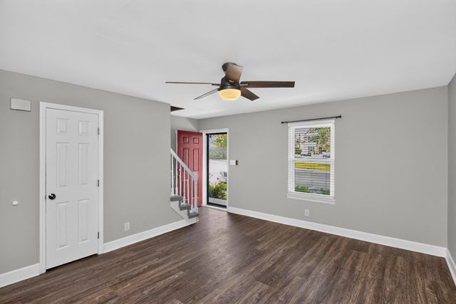 226 Edgewood Dr, Hendersonville, TN 37075