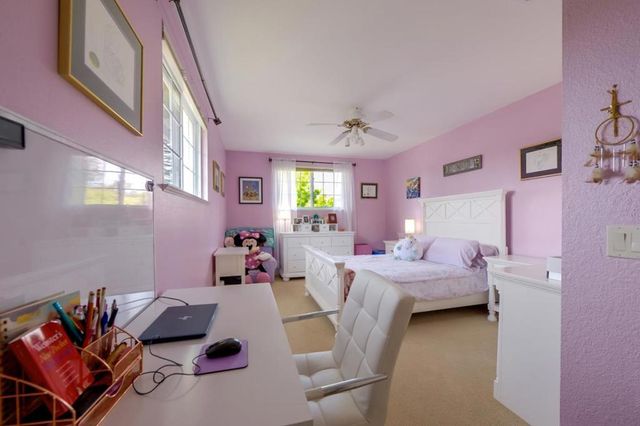 2610 Carson Street, Redwood City, CA 94061