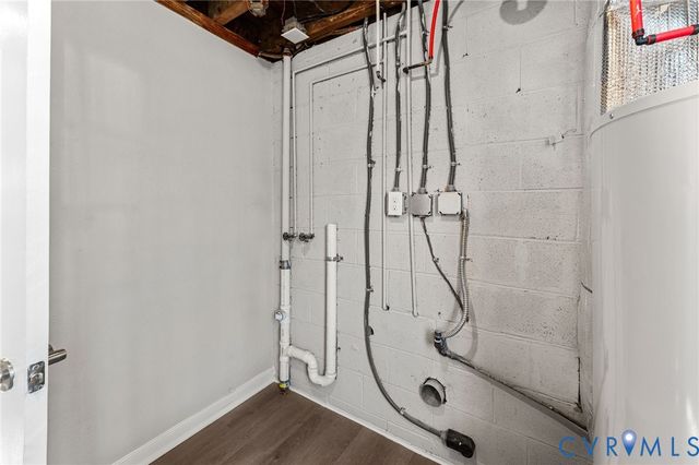 8005 Three Chopt Rd, Henrico, VA 23229