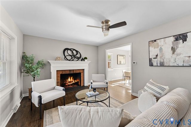 8005 Three Chopt Rd, Henrico, VA 23229