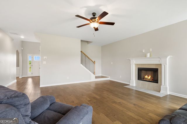 302 Weeping Moss Way, Kathleen, GA 31047