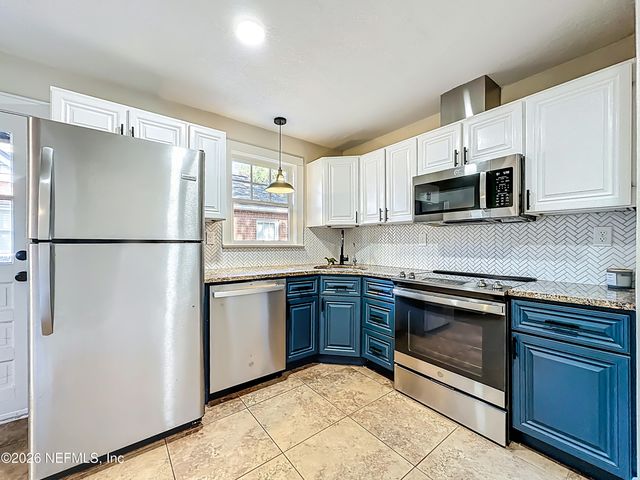 2331 MYRA Street, Jacksonville, FL 32204