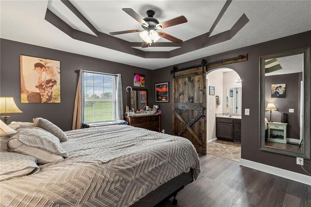 9148 Friendship Road, Richmond, MO 64085