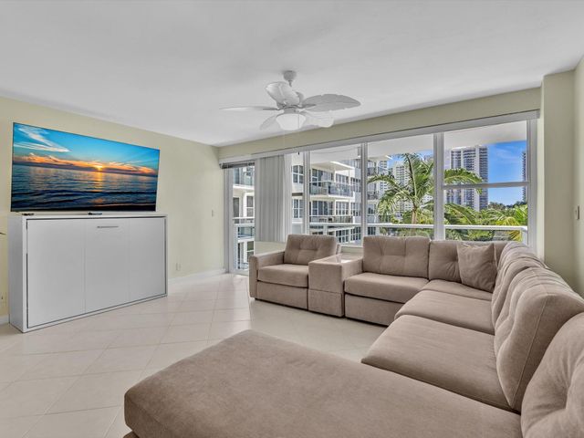 3300 NE 36th Street 420, Fort Lauderdale, FL 33308