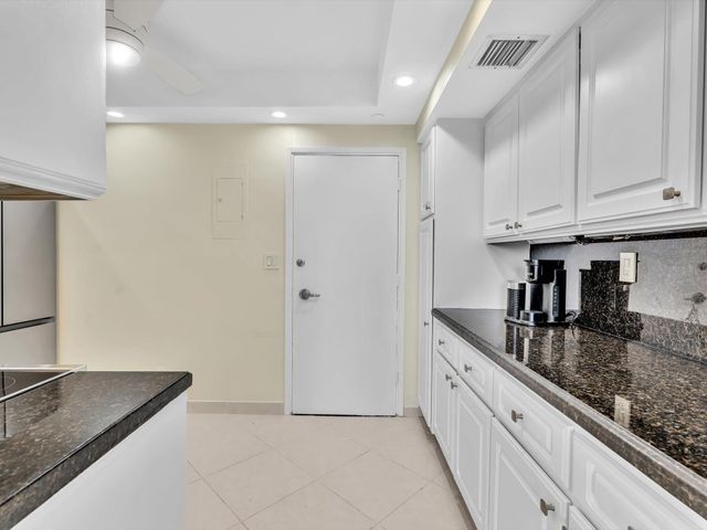 3300 NE 36th Street 420, Fort Lauderdale, FL 33308