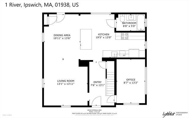 1 River Ct, Ipswich, MA 01938