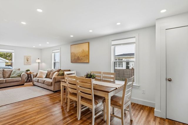 1 River Ct, Ipswich, MA 01938