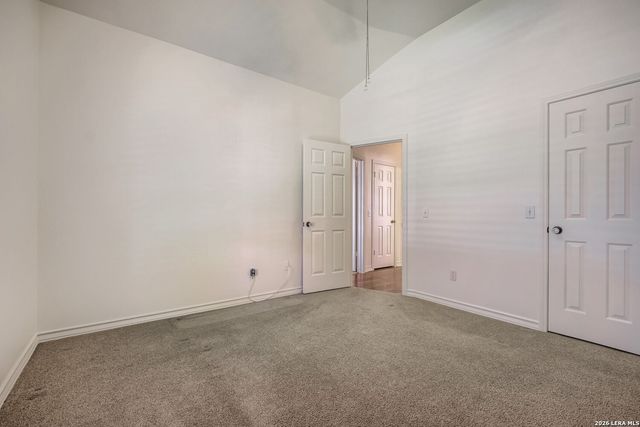 15634 Mission Crst, San Antonio, TX 78232