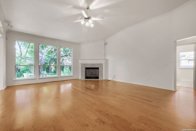 15634 Mission Crst, San Antonio, TX 78232