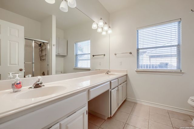 15634 Mission Crst, San Antonio, TX 78232