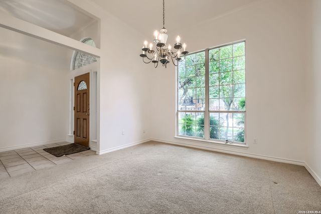 15634 Mission Crst, San Antonio, TX 78232