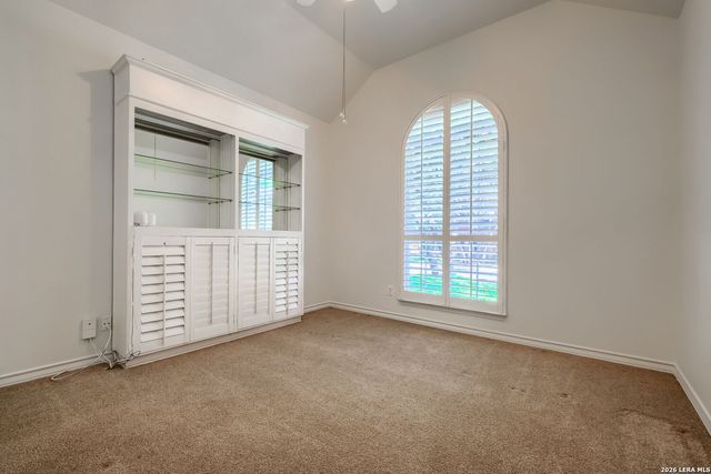 15634 Mission Crst, San Antonio, TX 78232