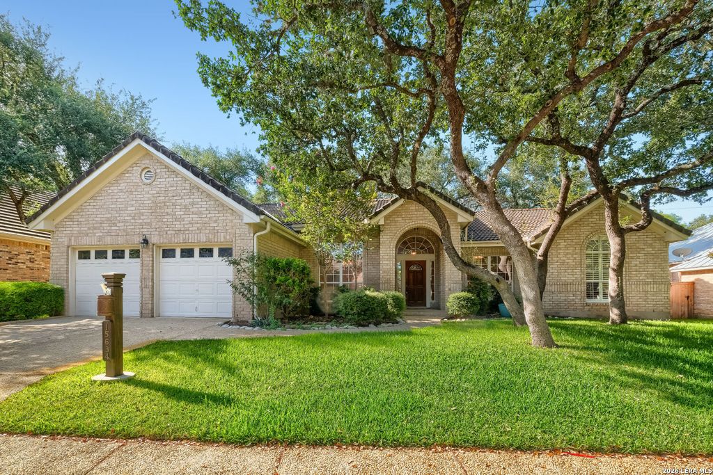 15634 Mission Crst, San Antonio, TX 78232