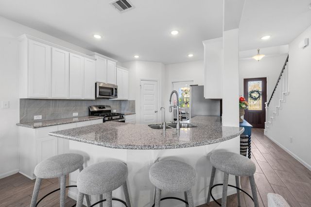 14047 S River Drive, Baytown, TX 77523