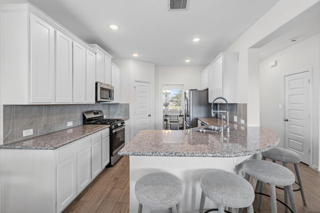 14047 S River Drive, Baytown, TX 77523