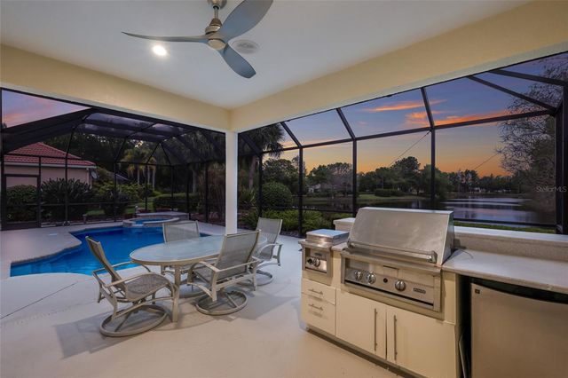 7062 TWIN HILLS TERRACE, Lakewood Ranch, FL 34202