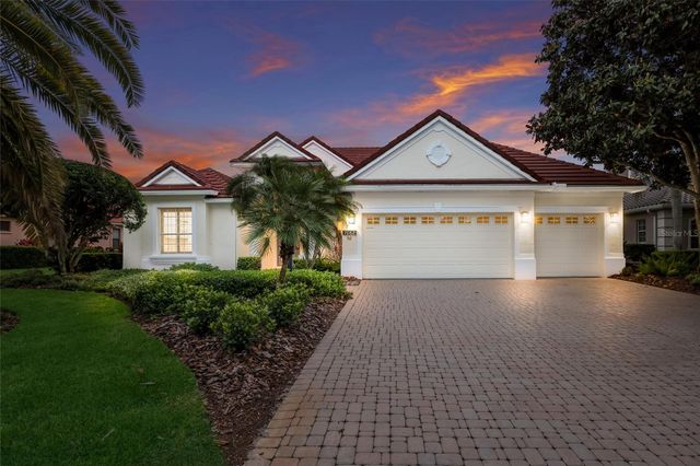 7062 TWIN HILLS TERRACE, Lakewood Ranch, FL 34202