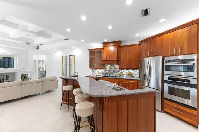 7062 TWIN HILLS TERRACE, Lakewood Ranch, FL 34202