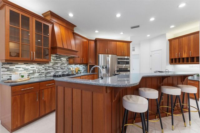 7062 TWIN HILLS TERRACE, Lakewood Ranch, FL 34202