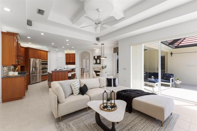 7062 TWIN HILLS TERRACE, Lakewood Ranch, FL 34202