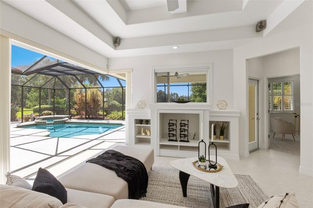 7062 TWIN HILLS TERRACE, Lakewood Ranch, FL 34202