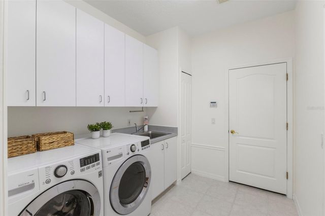 7062 TWIN HILLS TERRACE, Lakewood Ranch, FL 34202