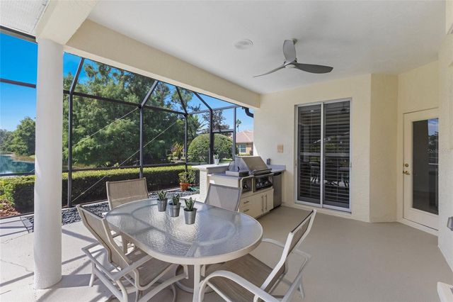 7062 TWIN HILLS TERRACE, Lakewood Ranch, FL 34202