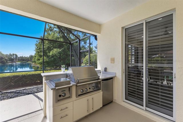 7062 TWIN HILLS TERRACE, Lakewood Ranch, FL 34202