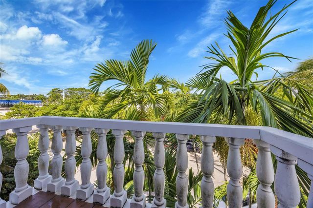 1150 Madruga Ave B301, Coral Gables, FL 33146