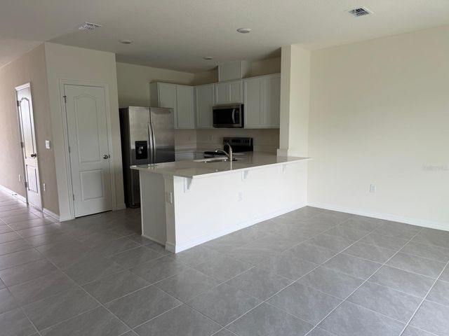 2195 LONGLEAF ROAD, Davenport, FL 33837