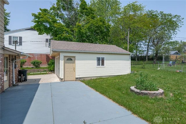 6800 Cicero Court, Huber Heights, OH 45424